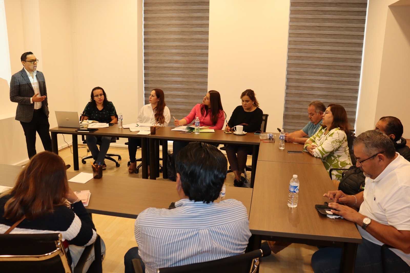 267ae37d-d37f-43d0-a63a-49bc650a7733