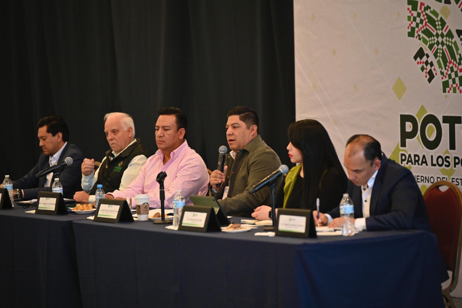 487d8c75-477d-4d03-b416-aedc2df8ccdf