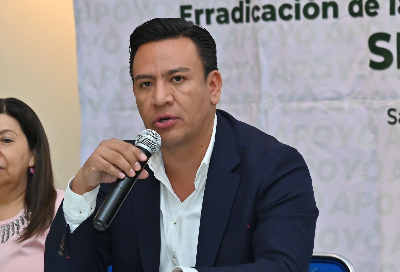 189672bd-ab71-4dcb-84cc-9fde38b254a4