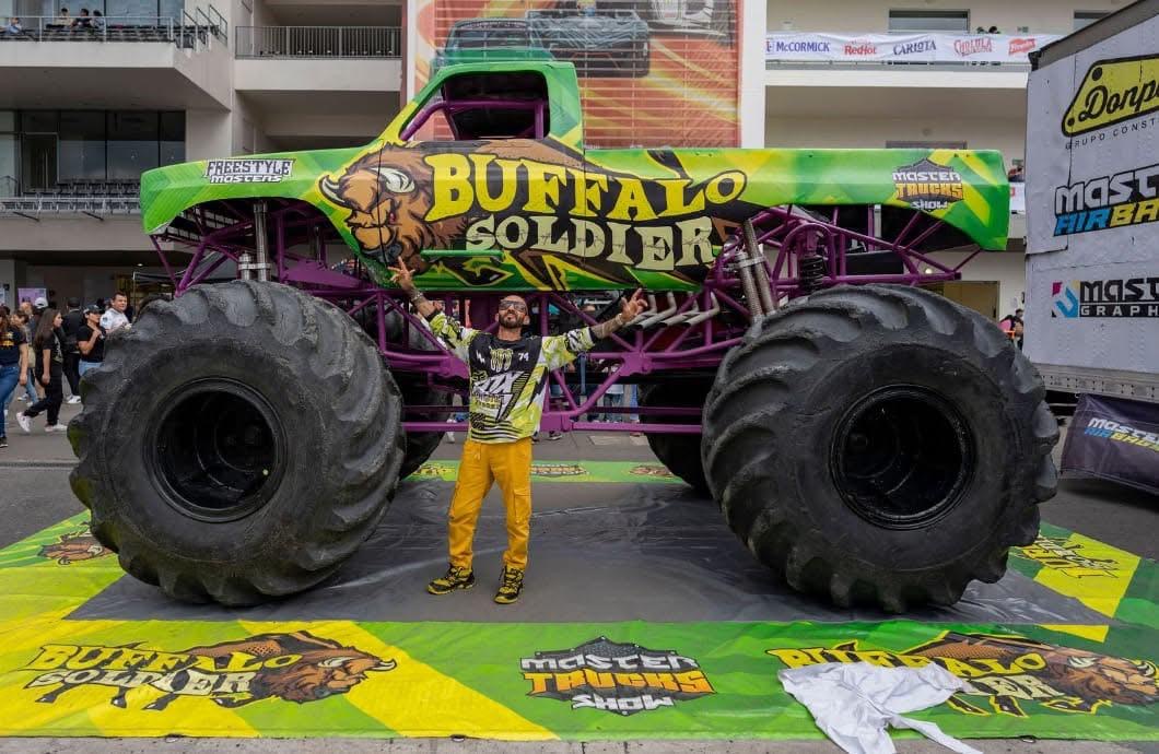 6c97211a-1518-463f-b7bc-02b1d972e75f