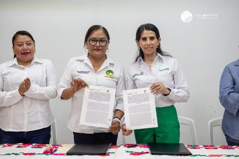 centro-libre-tancanhuitz-firma-convenio
