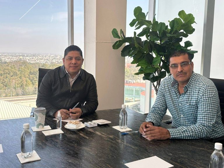 ca70bd65-703a-42a3-a590-4e5b3b20576d