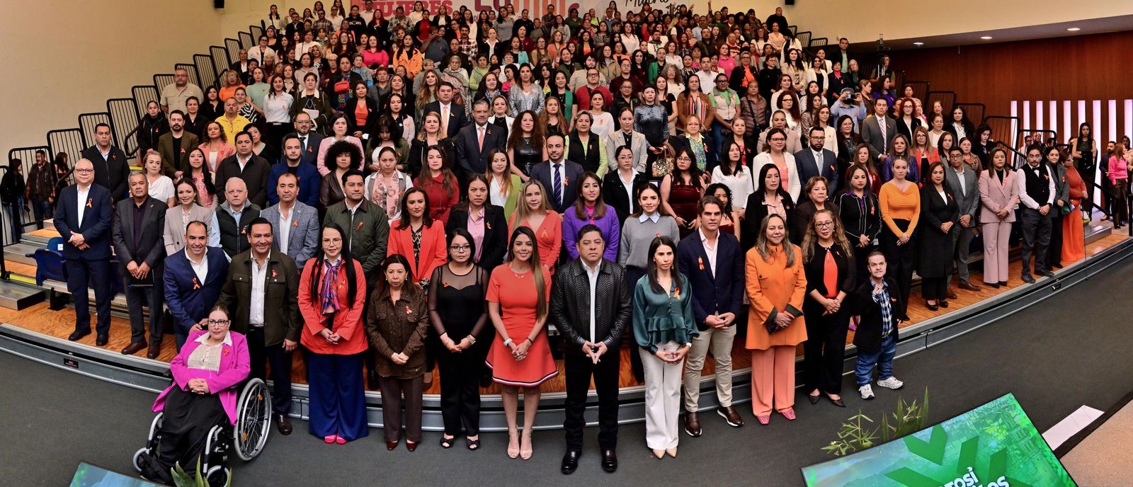 f11e5a94-48e5-4f75-887a-fcfeab389029