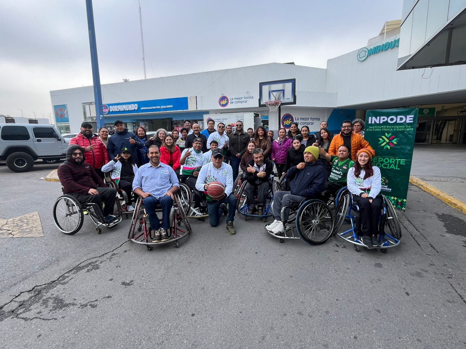 f43f9c37-3e8f-4926-a237-fdce0f6491f6